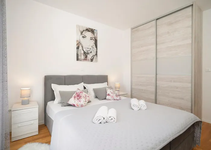 Sunny Place Apartment Podstrana